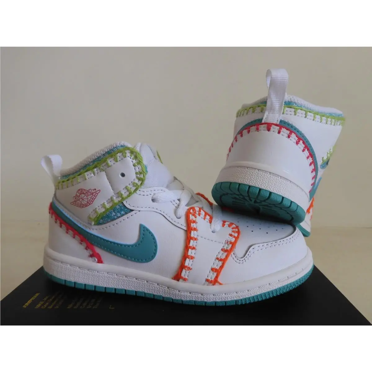 Nike shoes - Air Jordan 1 Mid - Air Mid - White (UPC: 195869197296) 0