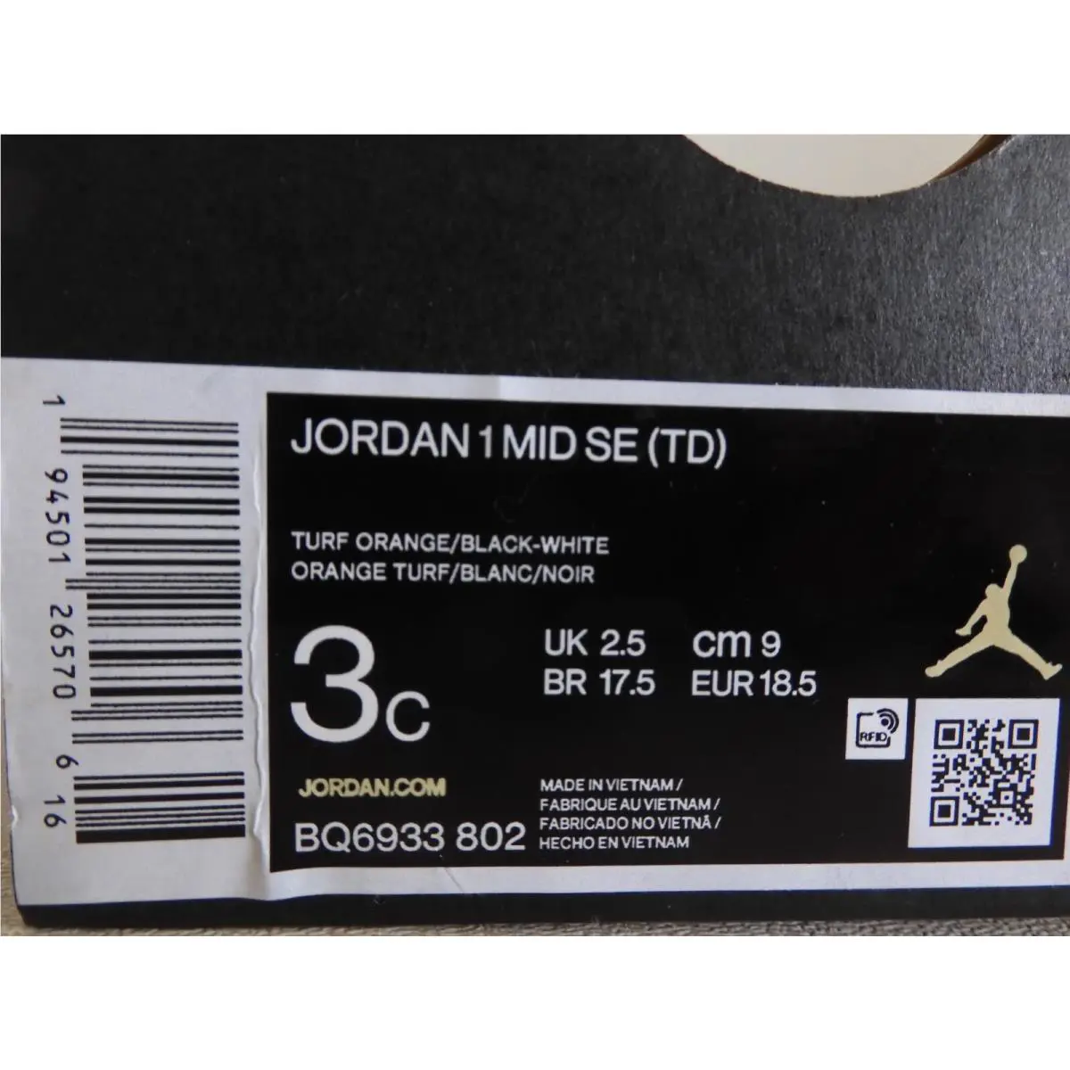 Nike shoes - Air Jordan 1 Mid - Air Mid - Black (UPC: 194501265706) 3