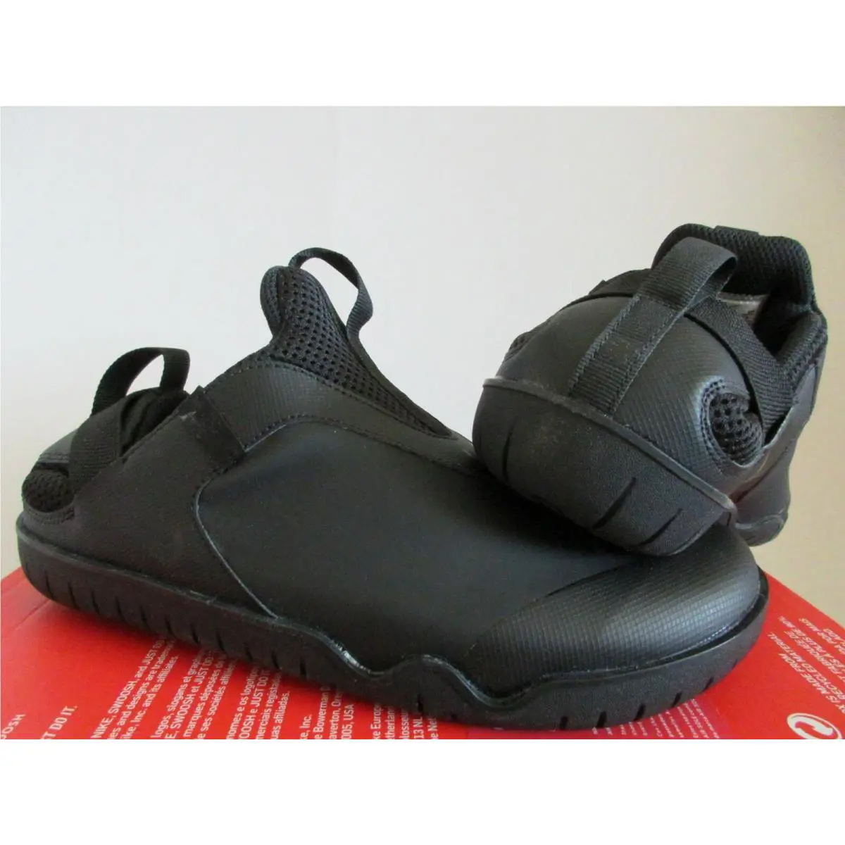 Nike shoes - Nike Zoom Pulse - Zoom Pulse - Black (UPC: 194274061789) 0