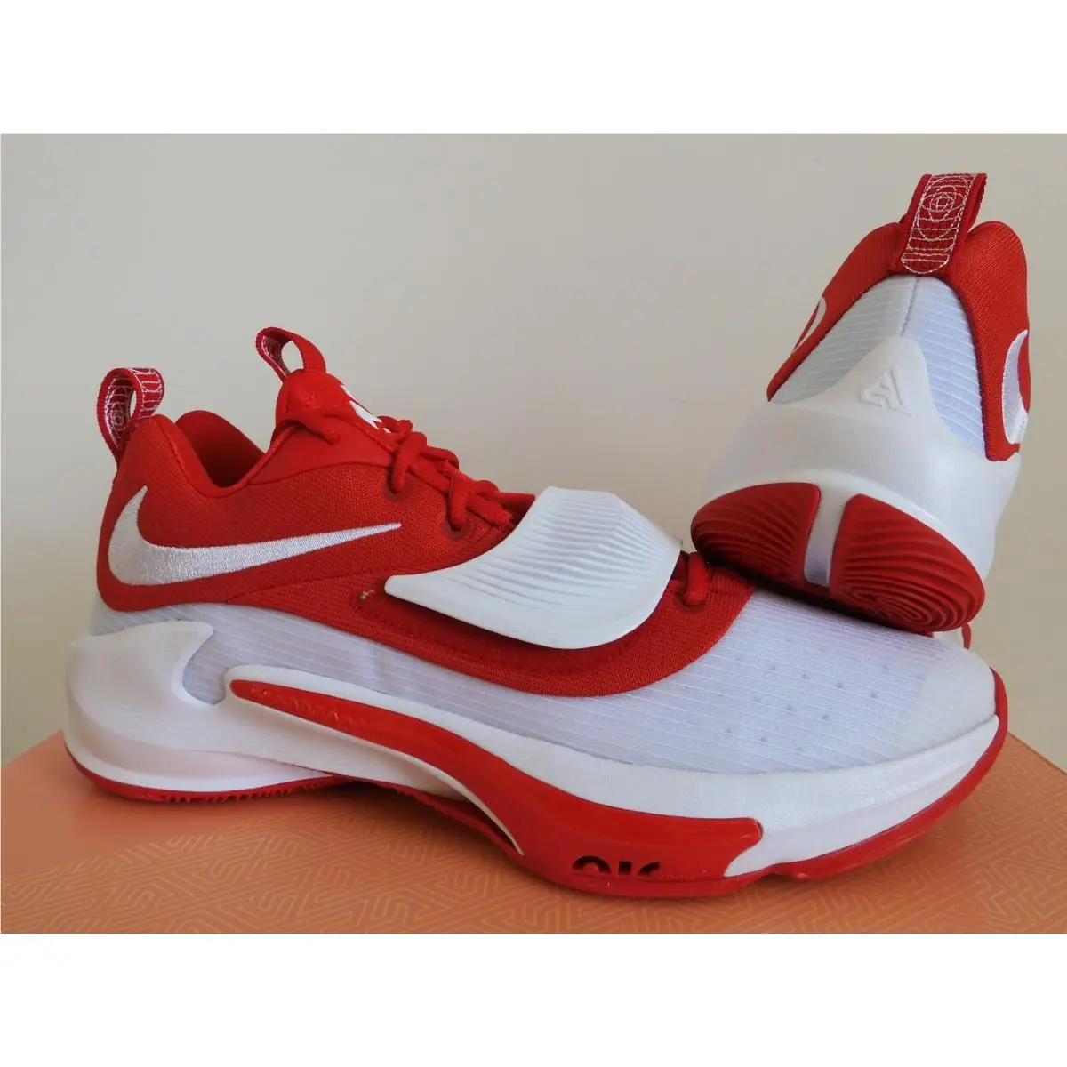 Nike shoes - Nike Zoom Freak - Zoom Freak - Red (UPC: 195239338724) 0