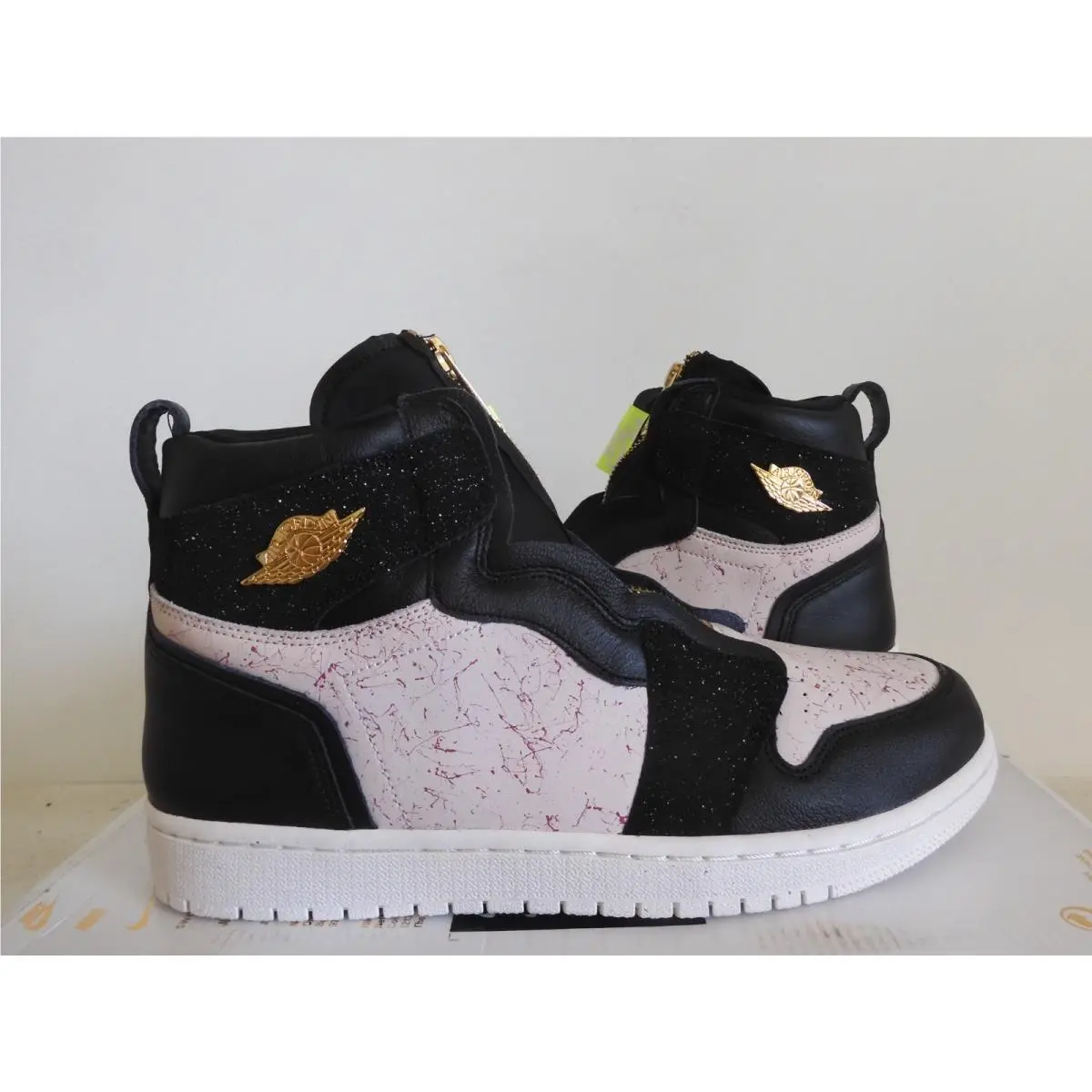 Nike shoes - Air Jordan 1 - Air - AQ3742-001 - Black (UPC: 886668069388) 0