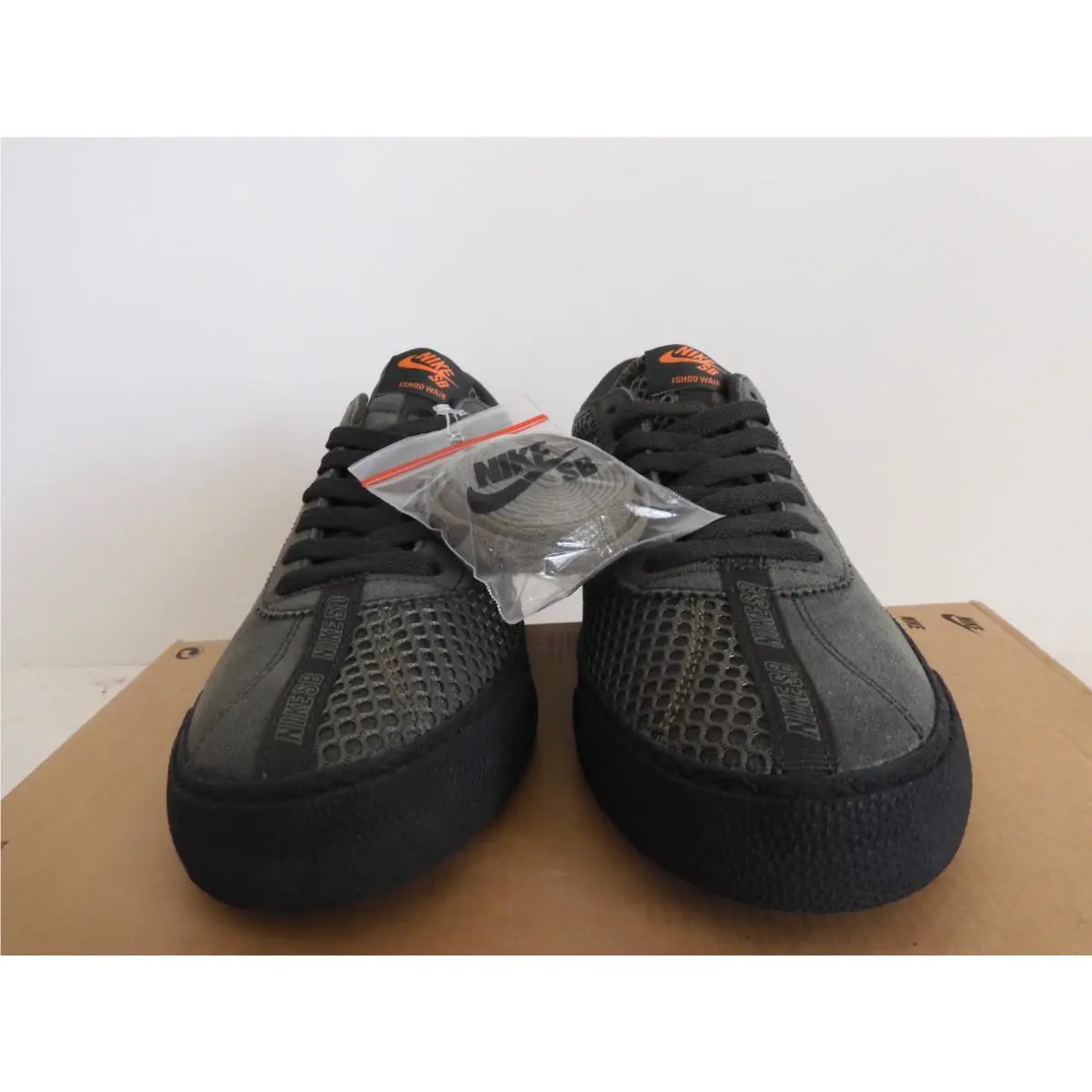 Nike shoes - Nike Bruin - Bruin - CN8827-300 - Green (UPC: 0193151823199) 1