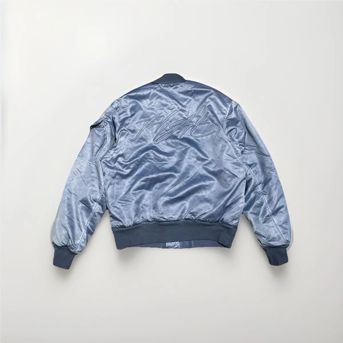 Nike clothing - Nike Jordan Essentials Renegade - Essentials Renegade - FN6543 - Blue (UPC: 0196976133078) 4