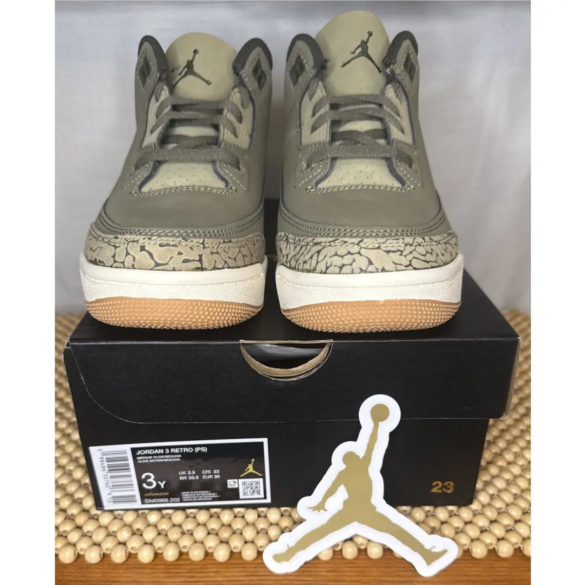 Nike shoes - Jordan 3 Retro - Retro - Olive Green (UPC: 0198486327626) 1