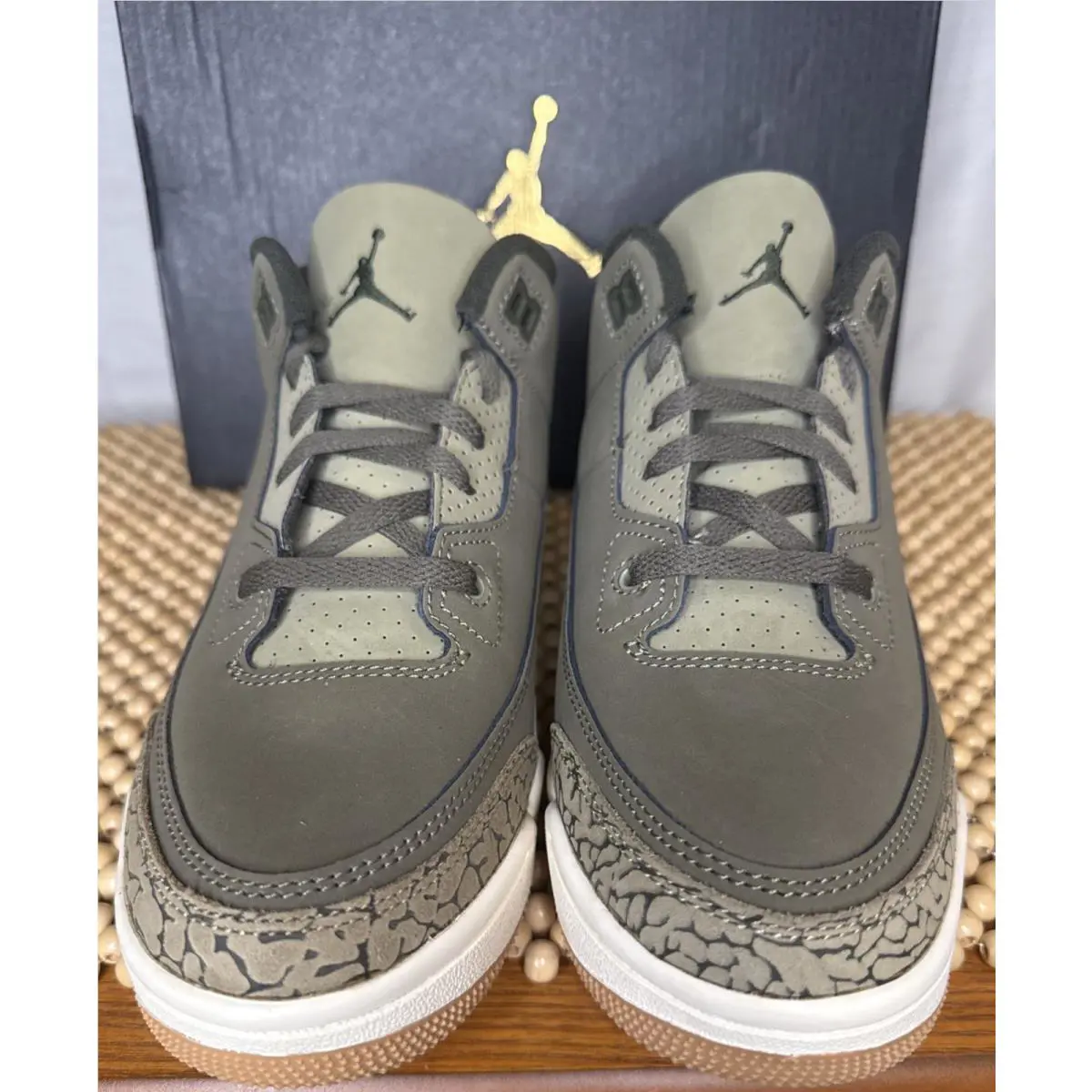Nike shoes - Jordan 3 Retro - Retro - Olive Green (UPC: 0198486327626) 7