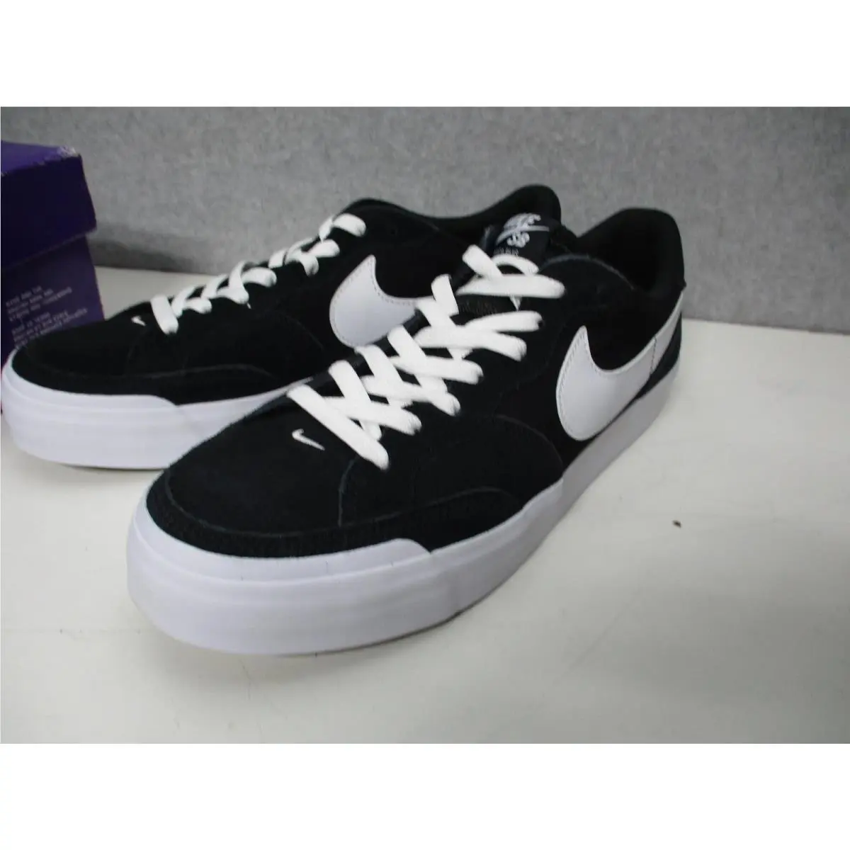 Nike shoes - Nike SB Zoom Pogo Plus - Black 1