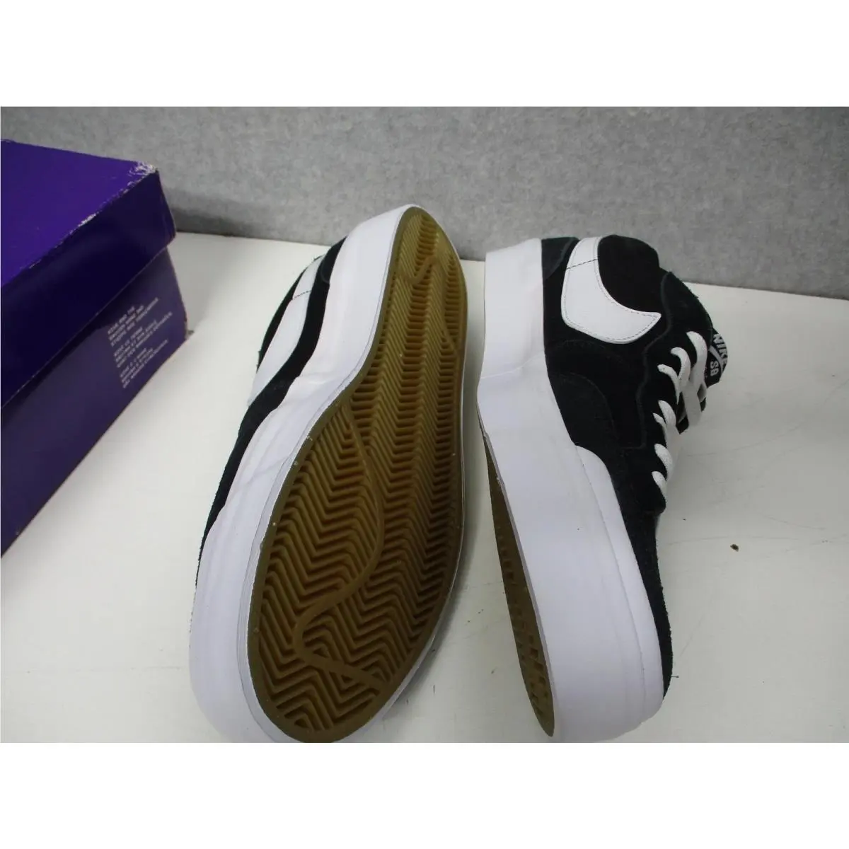 Nike shoes - Nike SB Zoom Pogo Plus - Black 3