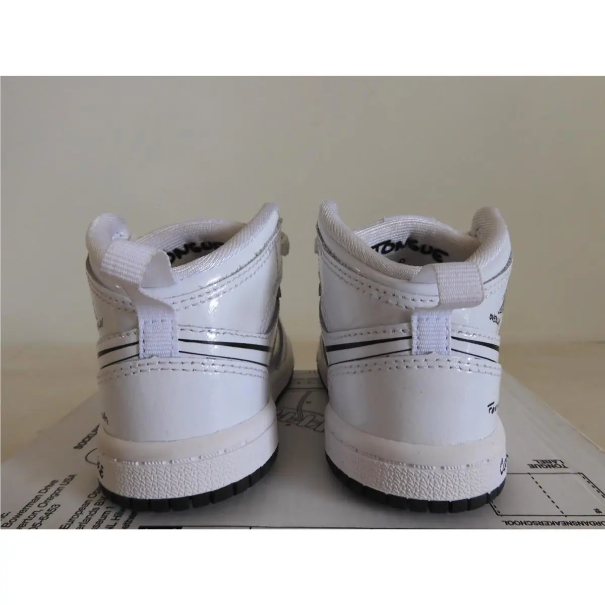 Nike shoes - Air Jordan 1 Mid - Air Mid - White (UPC: 195866444591) 2