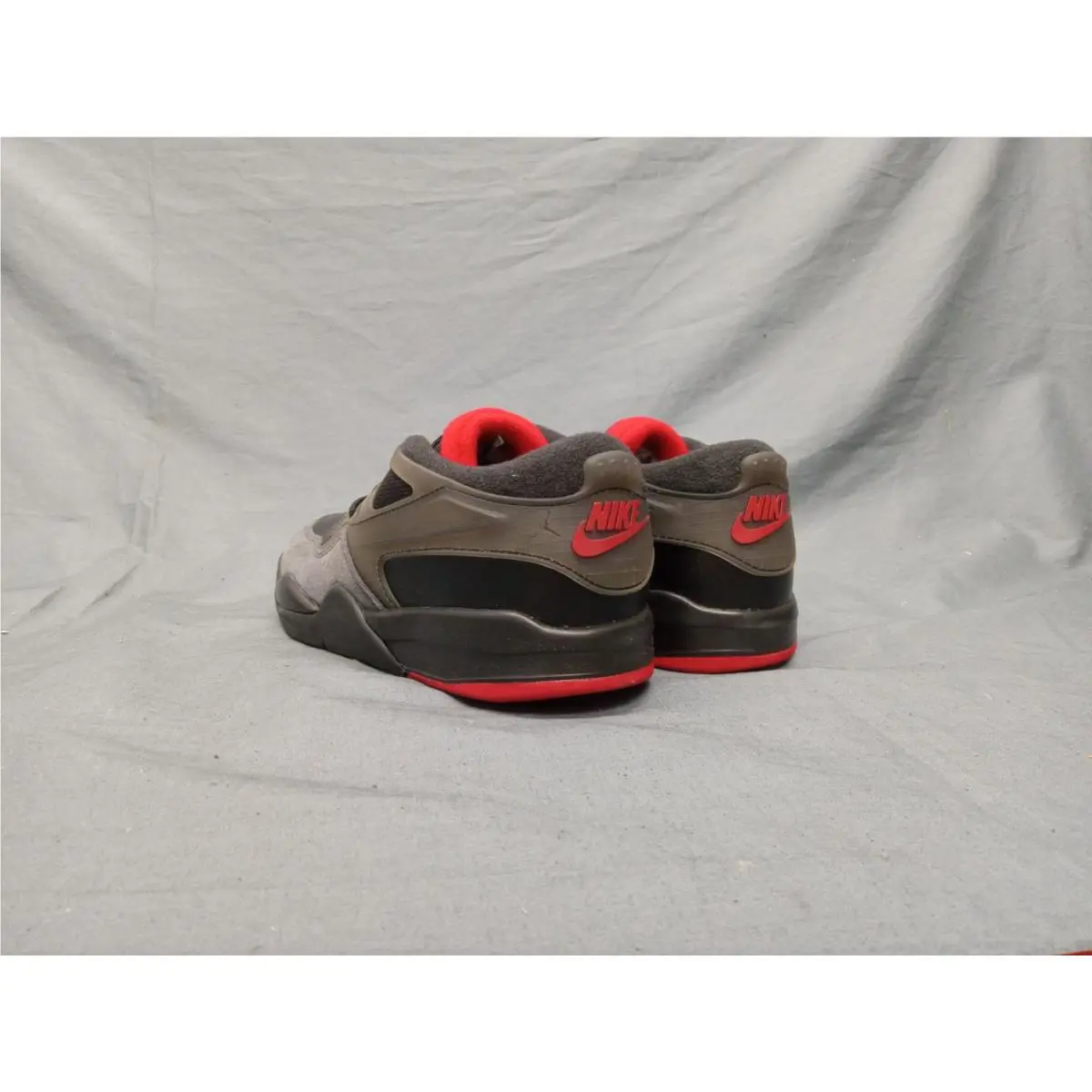 Nike shoes - Black (UPC: 197602689099) 4