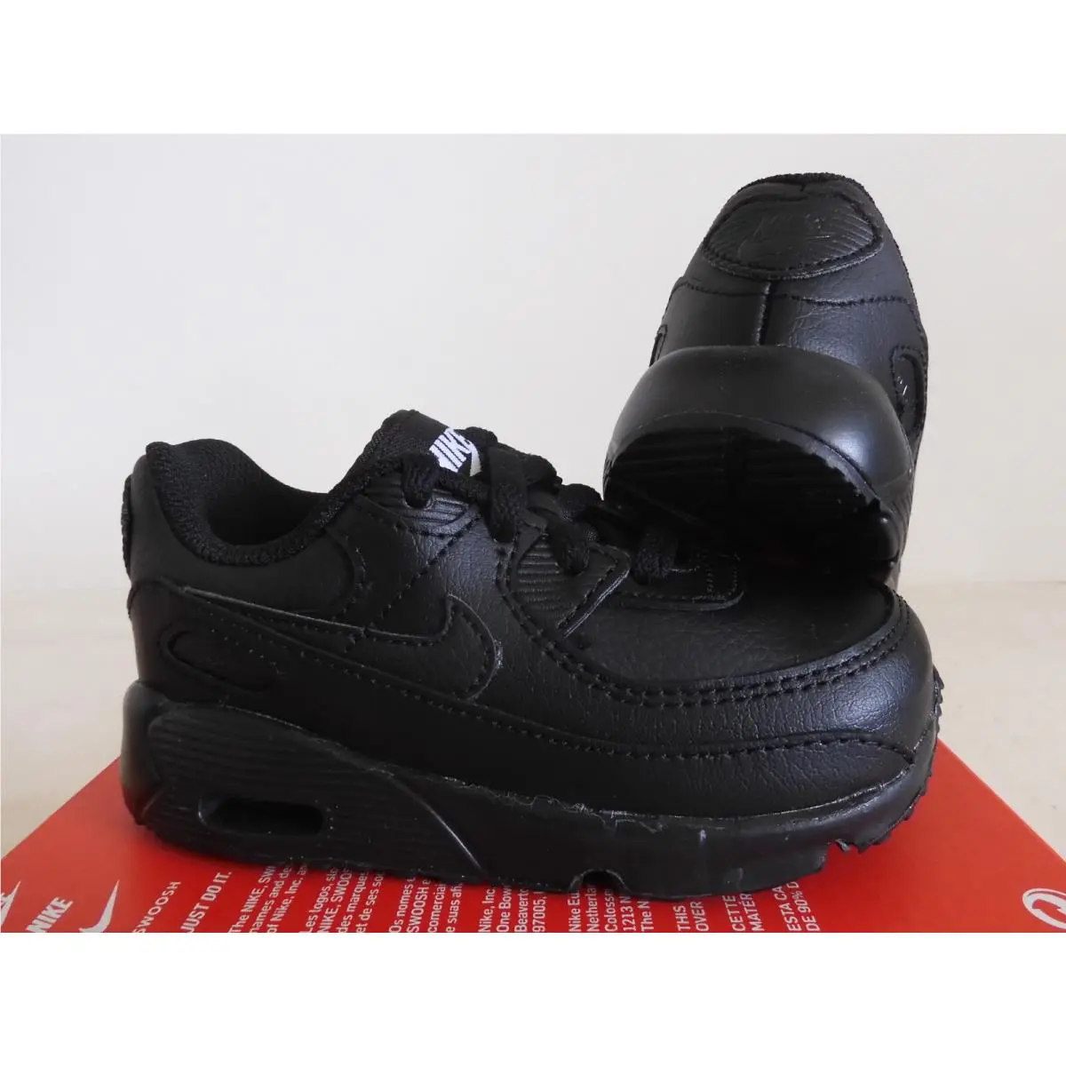Nike shoes - Nike Air Max 90 - Air Max - Black (UPC: 193654852962) 0