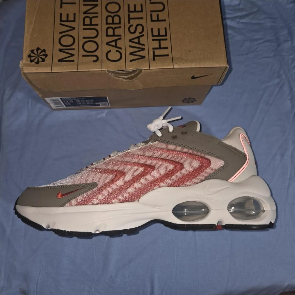 Nike Air Max TW Clay Red White DQ3984-002 Men’s Shoes Size 11.5 Mens 13 Womens