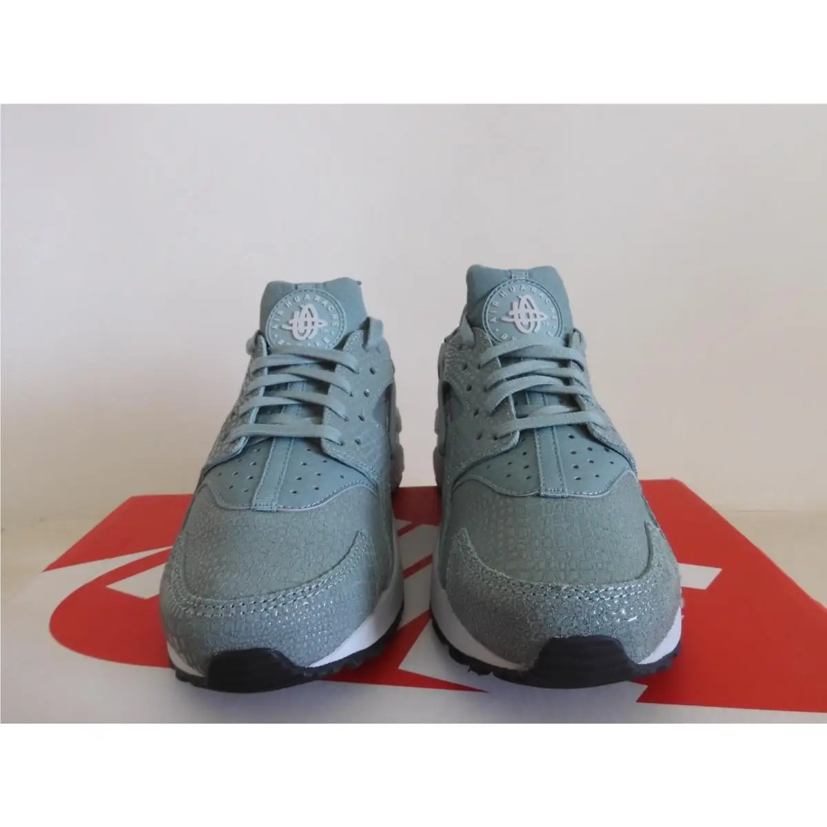 Nike shoes - Nike Air Huarache Run - Air Huarache Run - 725076-006 - Green (UPC: 685068012976) 2