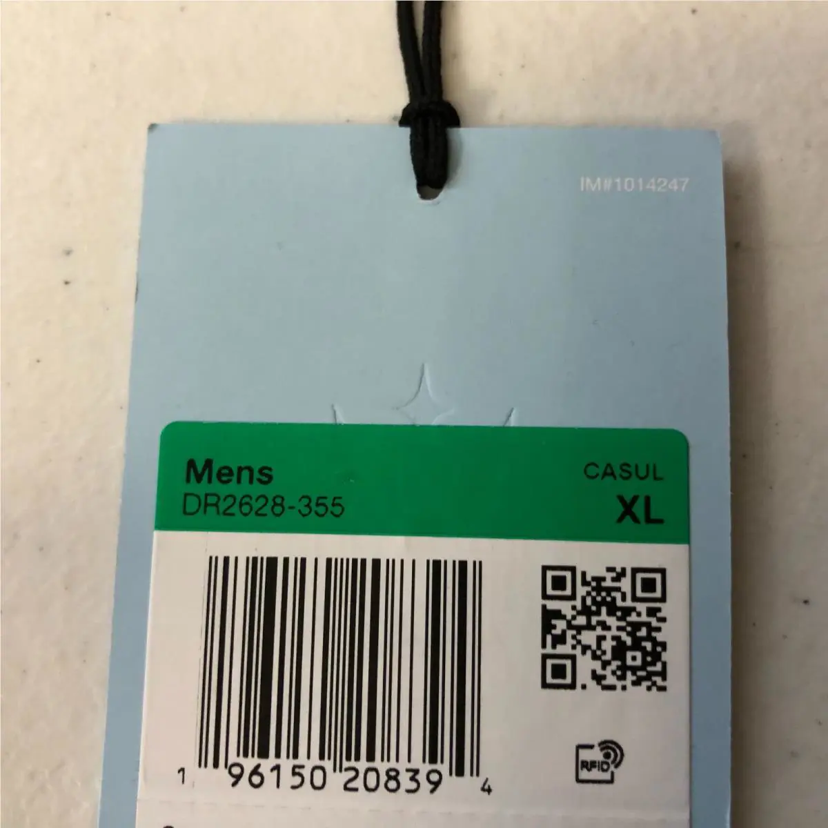 Nike clothing - Green (UPC: 196150208394) 2