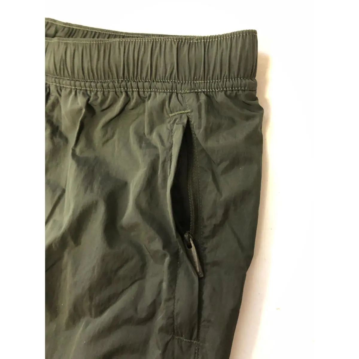 Nike clothing - Green (UPC: 196150208394) 1