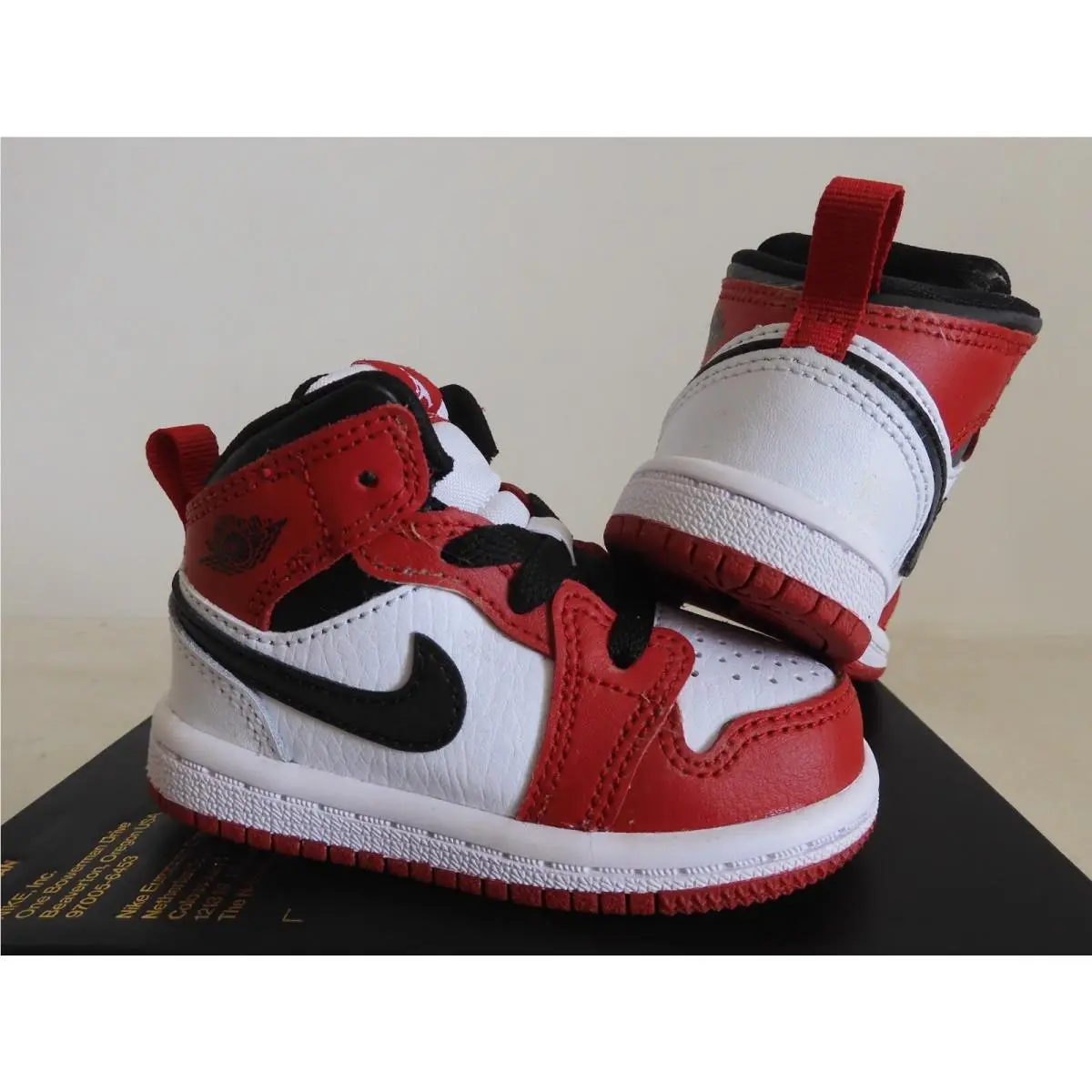 Nike shoes - Air Jordan 1 Mid - Air Mid - White (UPC: 194277044697) 0