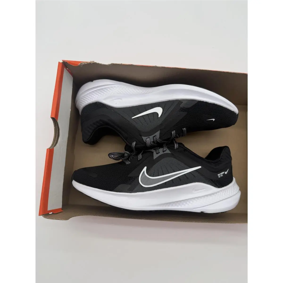 Quest 5 Shoes Women`s Size 6 Black Running Sneakers Comfort DD9291 002 by Nike