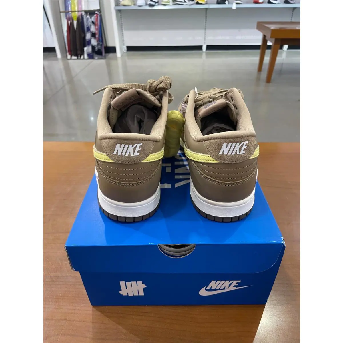 Nike shoes - Nike Dunk Low - Dunk Low - Brown 3