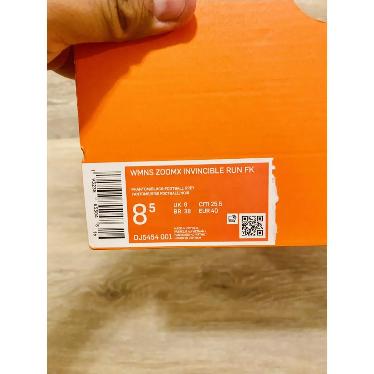 Nike shoes - Nike ZoomX Invincible - ZoomX Invincible - DJ5454-001 - White (UPC: 0195238855048) 10