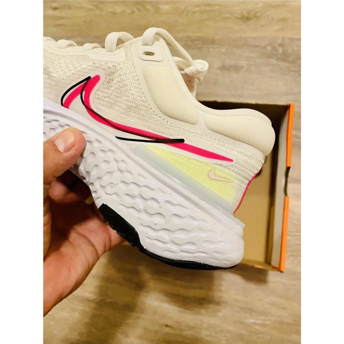 Nike shoes - Nike ZoomX Invincible - ZoomX Invincible - DJ5454-001 - White (UPC: 0195238855048) 1