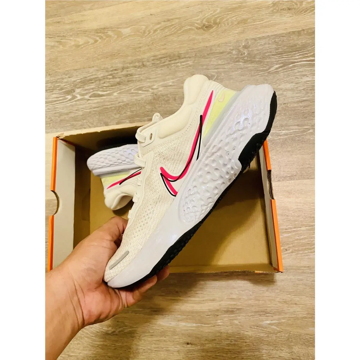 Nike shoes - Nike ZoomX Invincible - ZoomX Invincible - DJ5454-001 - White (UPC: 0195238855048) 3