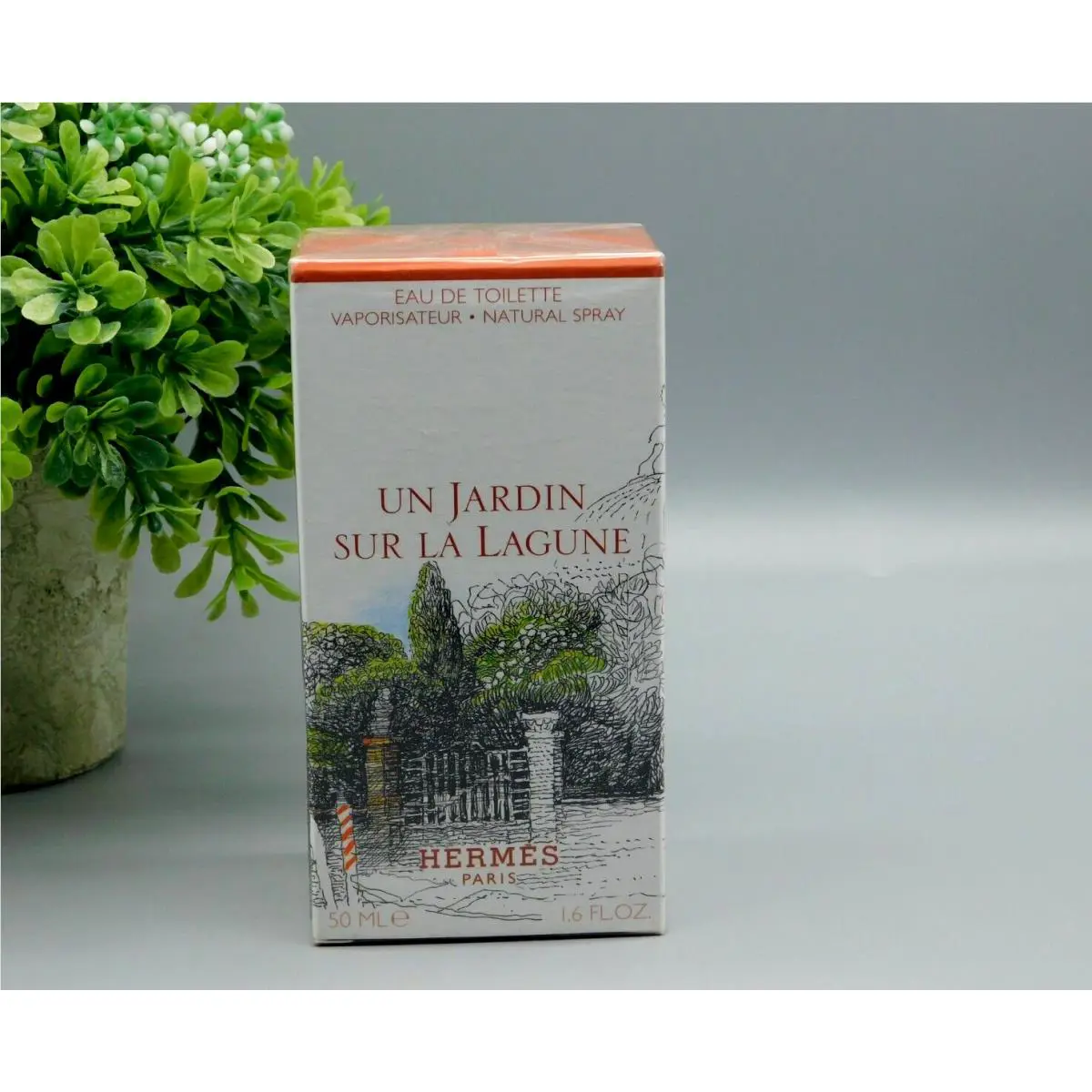 Hermes Un Jardin Sur La Lagune Eau De Toilette Spray 1.6 oz