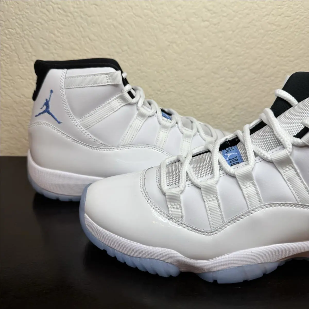 Nike shoes - Air Jordan Retro - Air Retro - Legend Blue 3