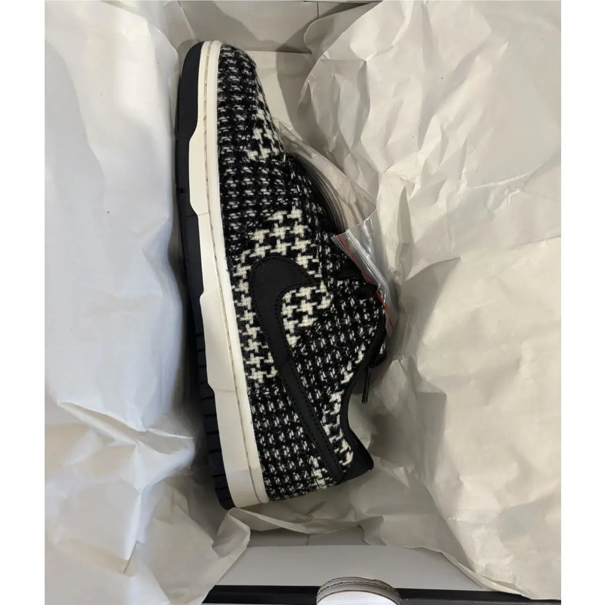 Nike shoes - Nike Dunk Harris - Dunk Harris - White (UPC: 0197602688689) 6