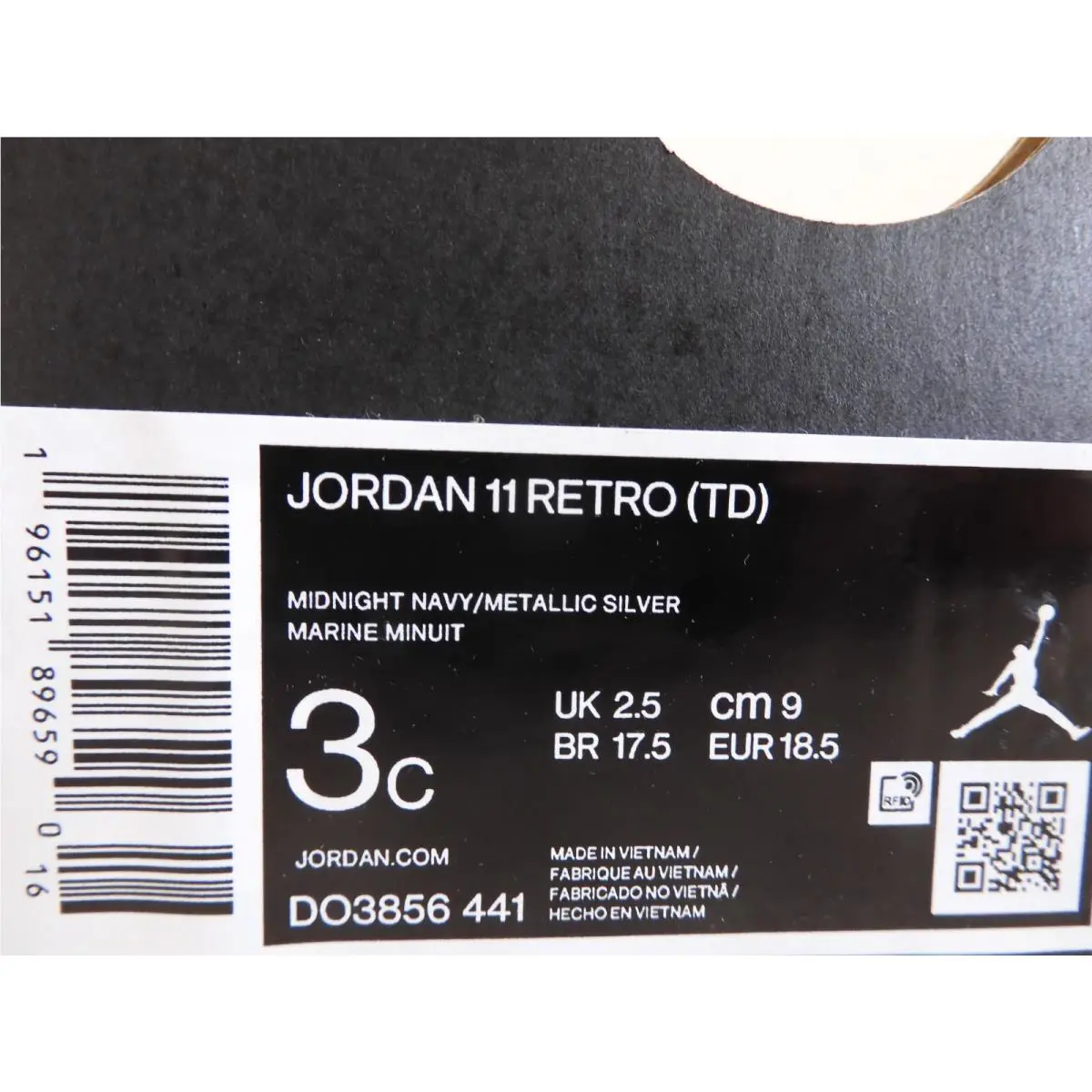 Nike shoes - Air Jordan 11 - Air - Blue (UPC: 196151896590) 3