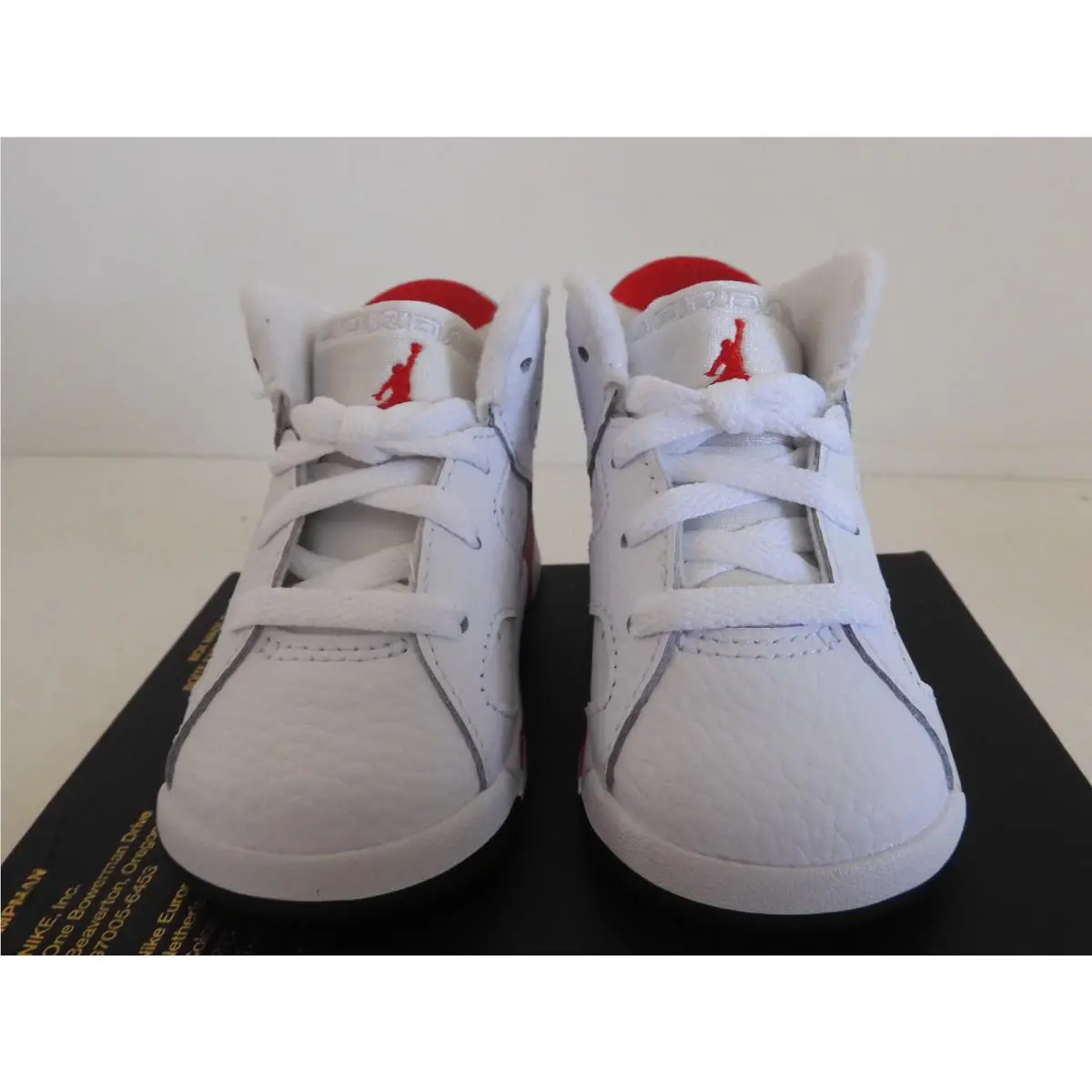 Nike shoes - Air Jordan 6 - Air - White (UPC: 195870553319) 1