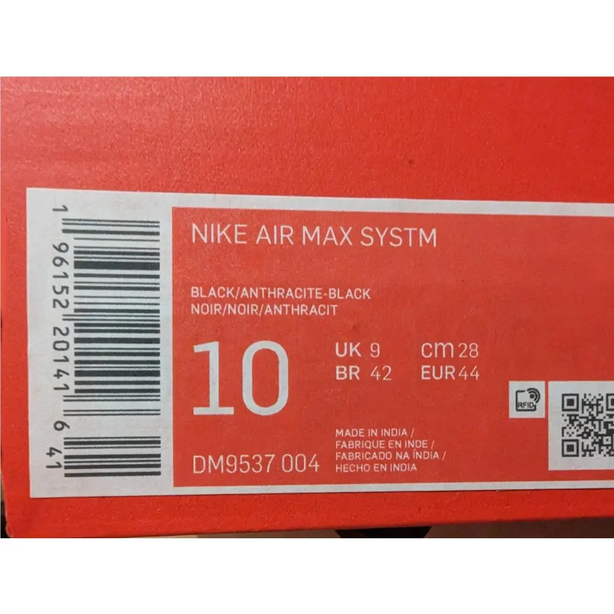 Nike shoes - Black (UPC: 091202750923) 4