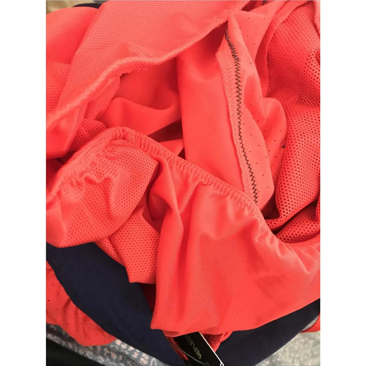 Nike clothing - Wild - Wild - BV5582-634 - Red (UPC: 0193146083010) 10