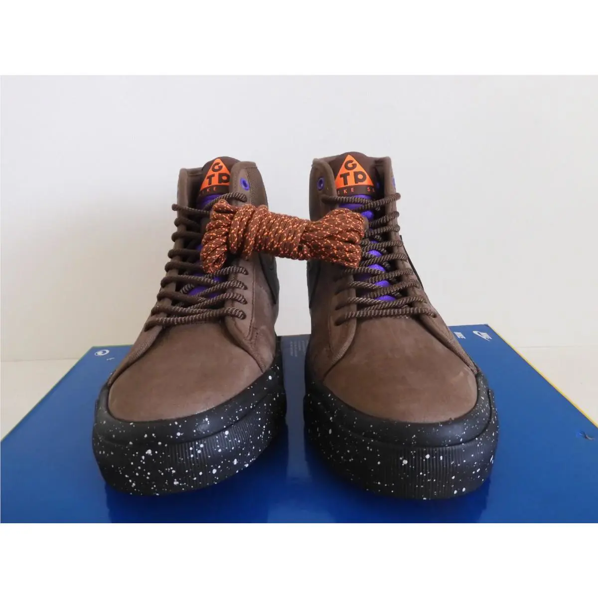 Nike shoes - Nike SB Zoom Blazer Mid - DC0615-200 - Brown (UPC: 0194953557855) 1