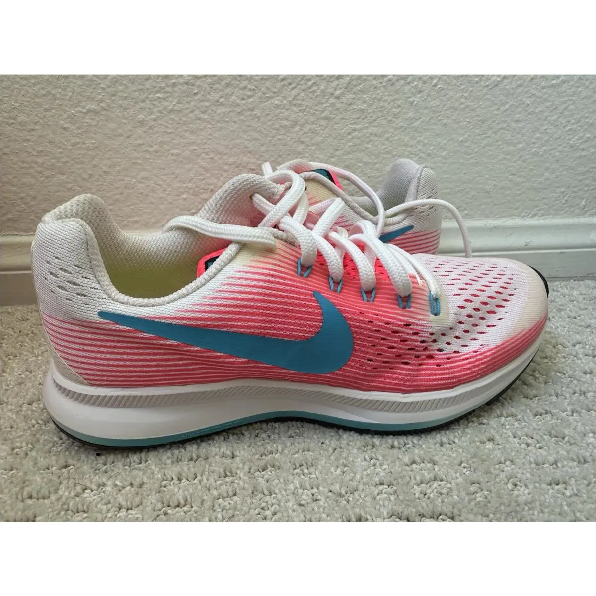 Nike shoes  - White 1