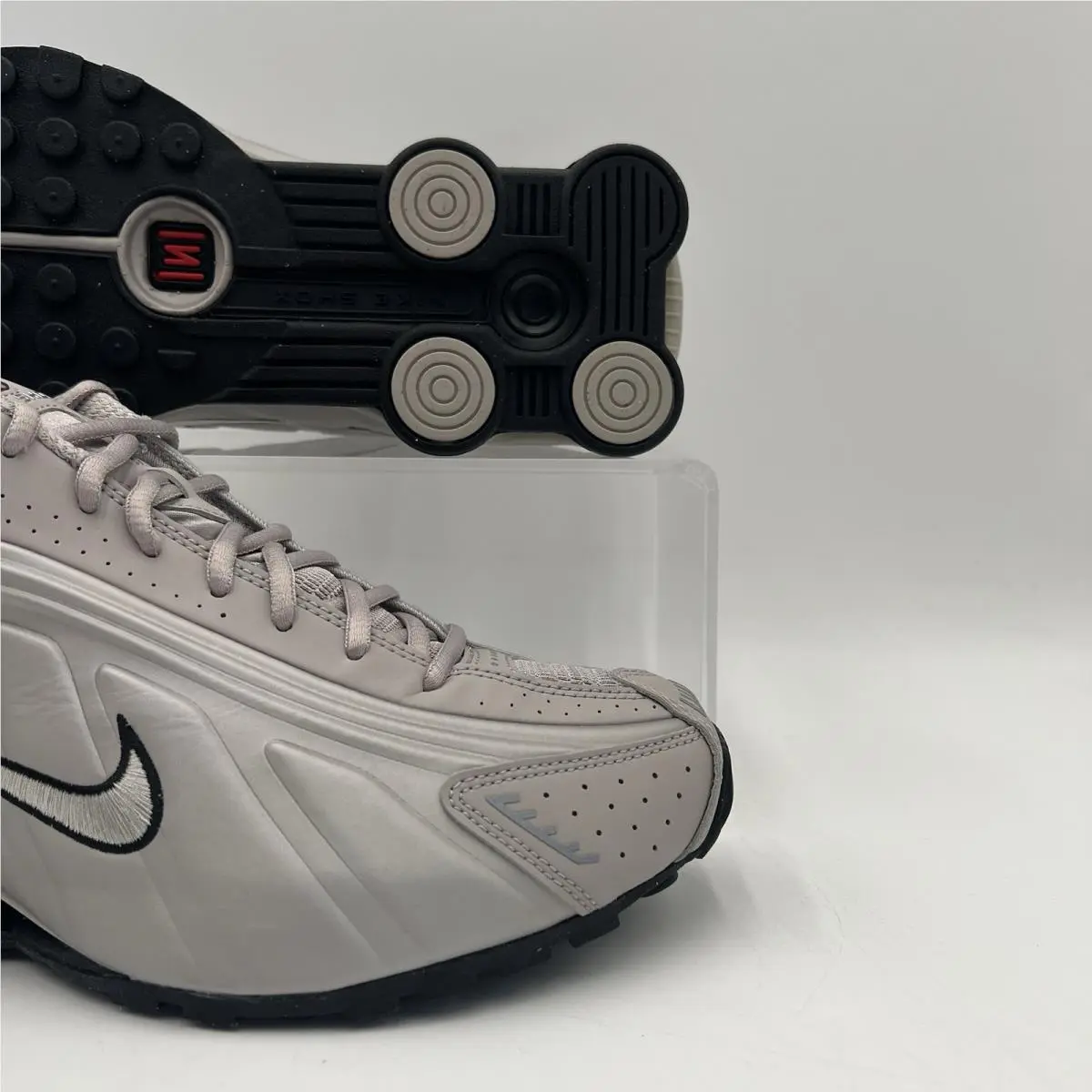 Nike shoes - Nike Shox R4 - Shox - IH0265-009 - Gray 1