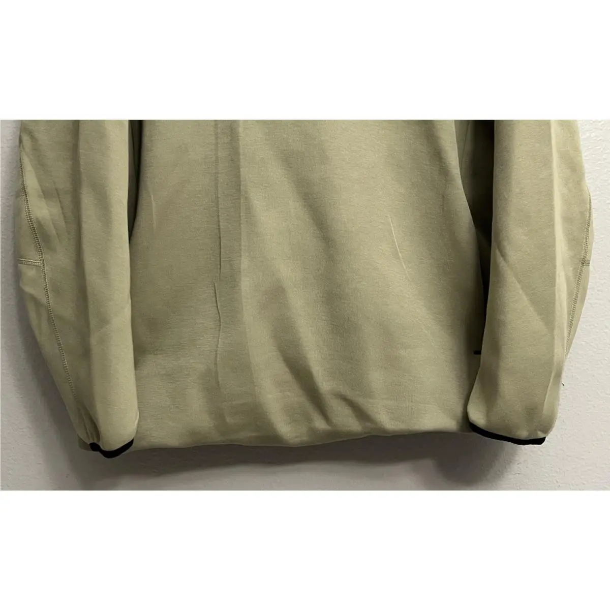 Nike clothing - FB8016-276 - FB8016-276 - Neutral Olive (UPC: 197597280684) 1