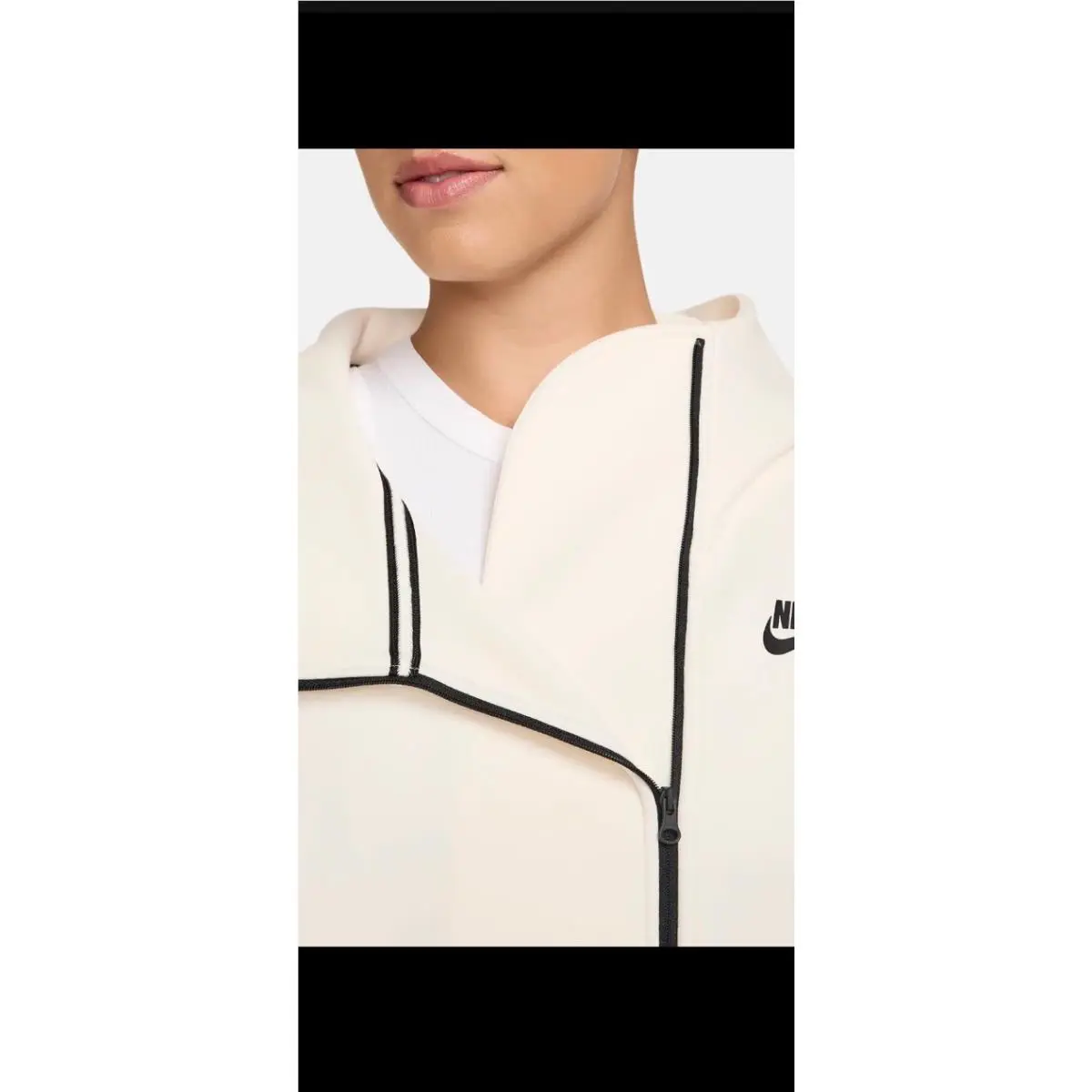 Nike clothing - FB8243-110 - FB8243-110 - Pale Ivory/Black (UPC: 0196607963432) 2