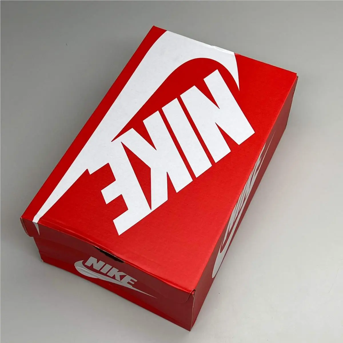 Nike shoes - DX5931100 - DX5931100 - White and Team Green 9