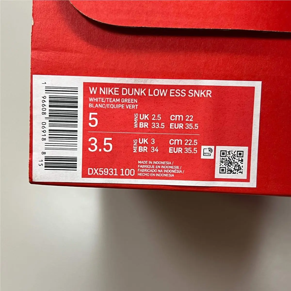 Nike shoes - DX5931100 - DX5931100 - White and Team Green 10