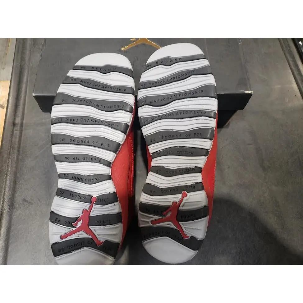 Nike shoes - Air Jordan 10 - Air - Red 2