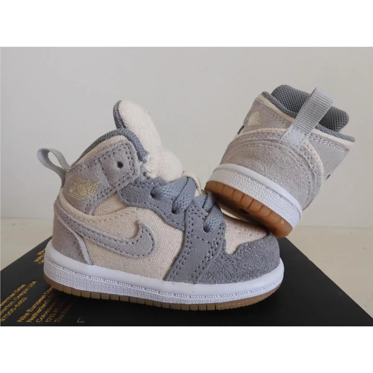 Nike shoes - Air Jordan 1 Mid - Air Mid - Gray (UPC: 195866400399) 0
