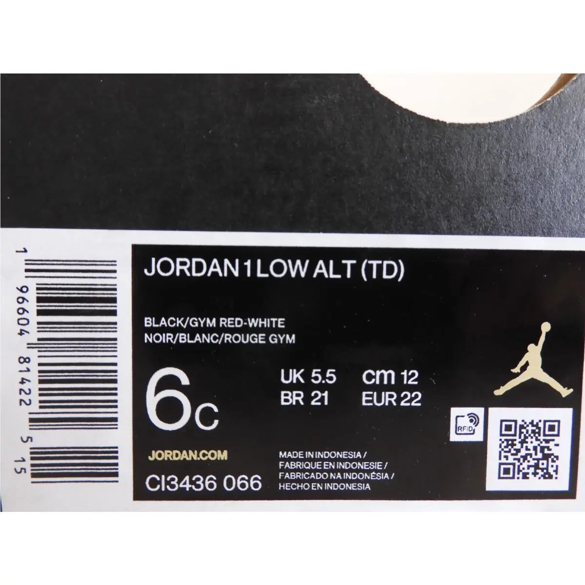 Nike shoes - Air Jordan 1 - Air - Black (UPC: 196604814225) 3