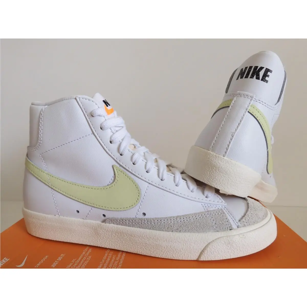 Nike shoes - Nike Blazer 77 - Blazer - White (UPC: 194493898807) 0