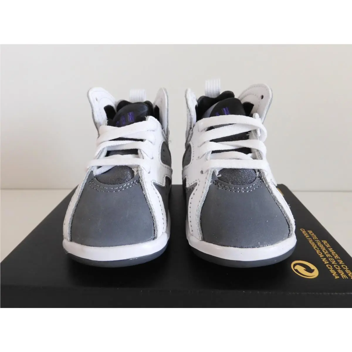 Nike shoes - Air Jordan 7 - Air - White (UPC: 194957425525) 1