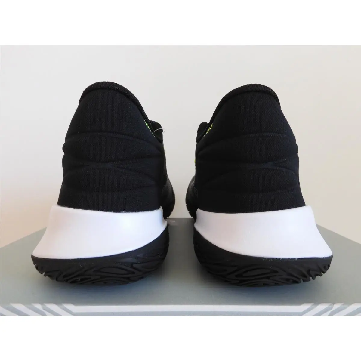 Nike shoes - Nike Kyrie Flytrap - Kyrie Flytrap - Black (UPC: 195242841020) 2