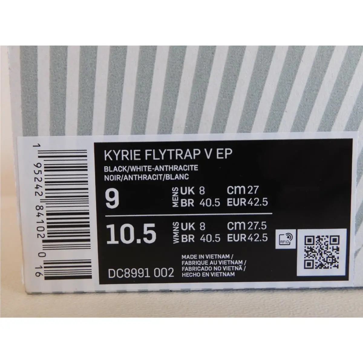 Nike shoes - Nike Kyrie Flytrap - Kyrie Flytrap - Black (UPC: 195242841020) 3