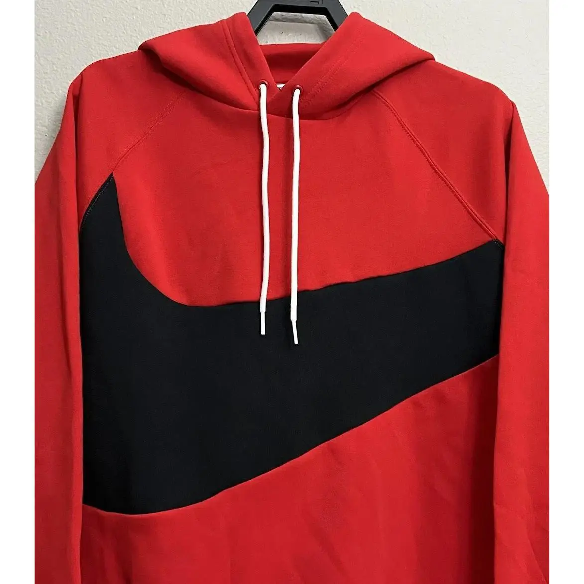 Nike clothing - DD8222-657 - DD8222-657 - University Red (UPC: 195239110399) 0