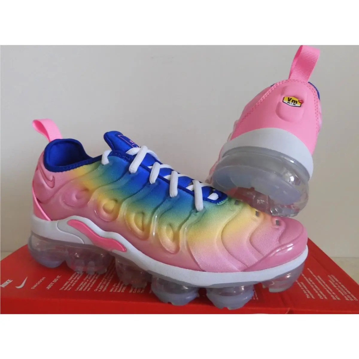 Nike shoes - Nike Air Vapormax Plus - Air Vapormax Plus - FJ0720-639 - Pink (UPC: 196605916751) 0