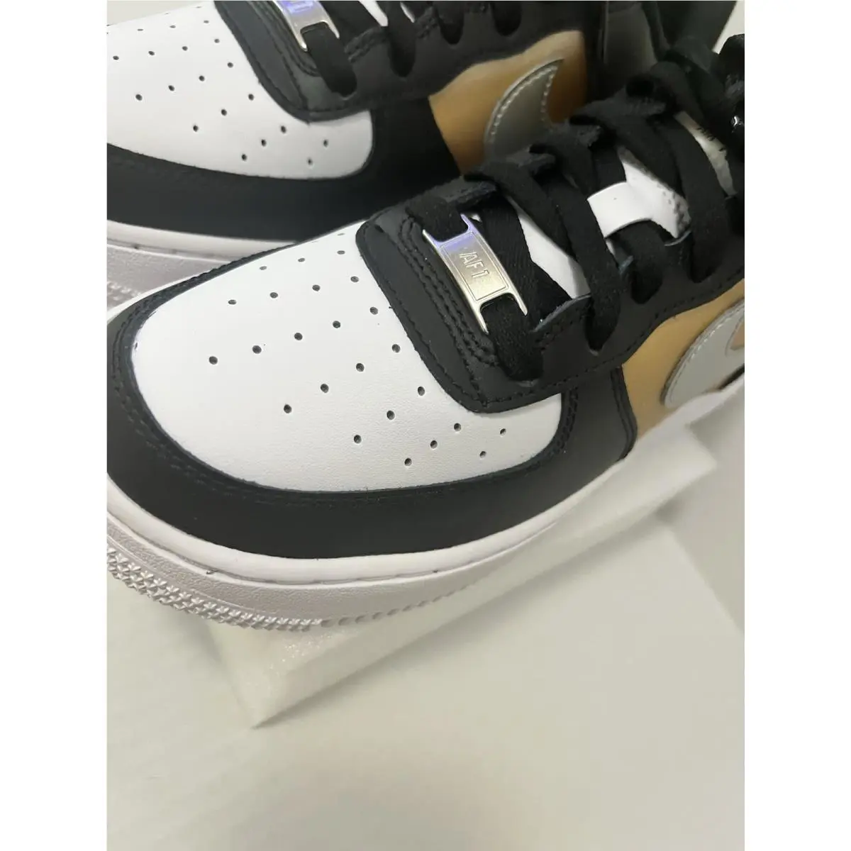 Nike shoes - Nike Air Force 1 LV8 GS - Multicolor (UPC: 197602589146) 6