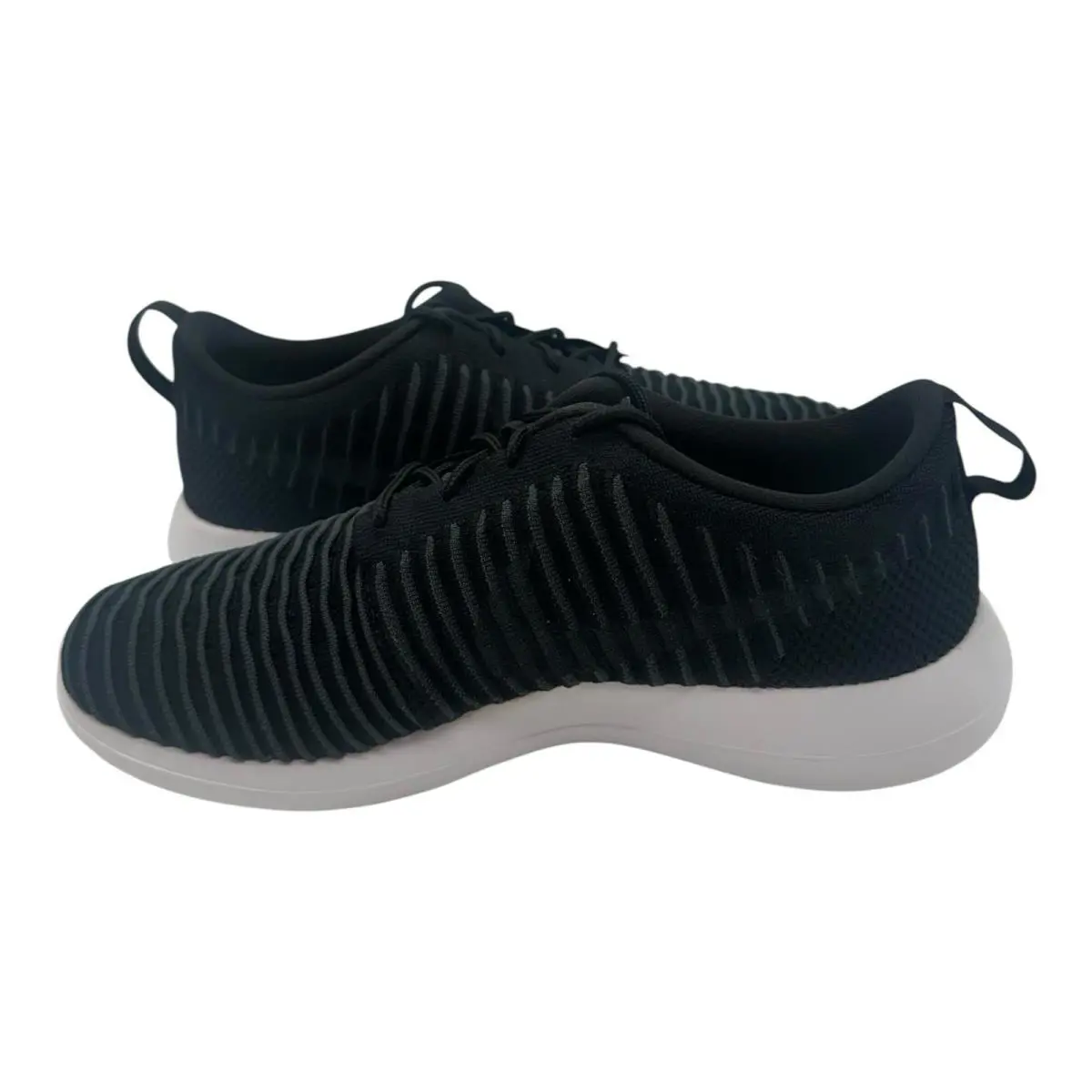 Nike shoes - Nike Roshe - Roshe - 844833-001 - Black 1