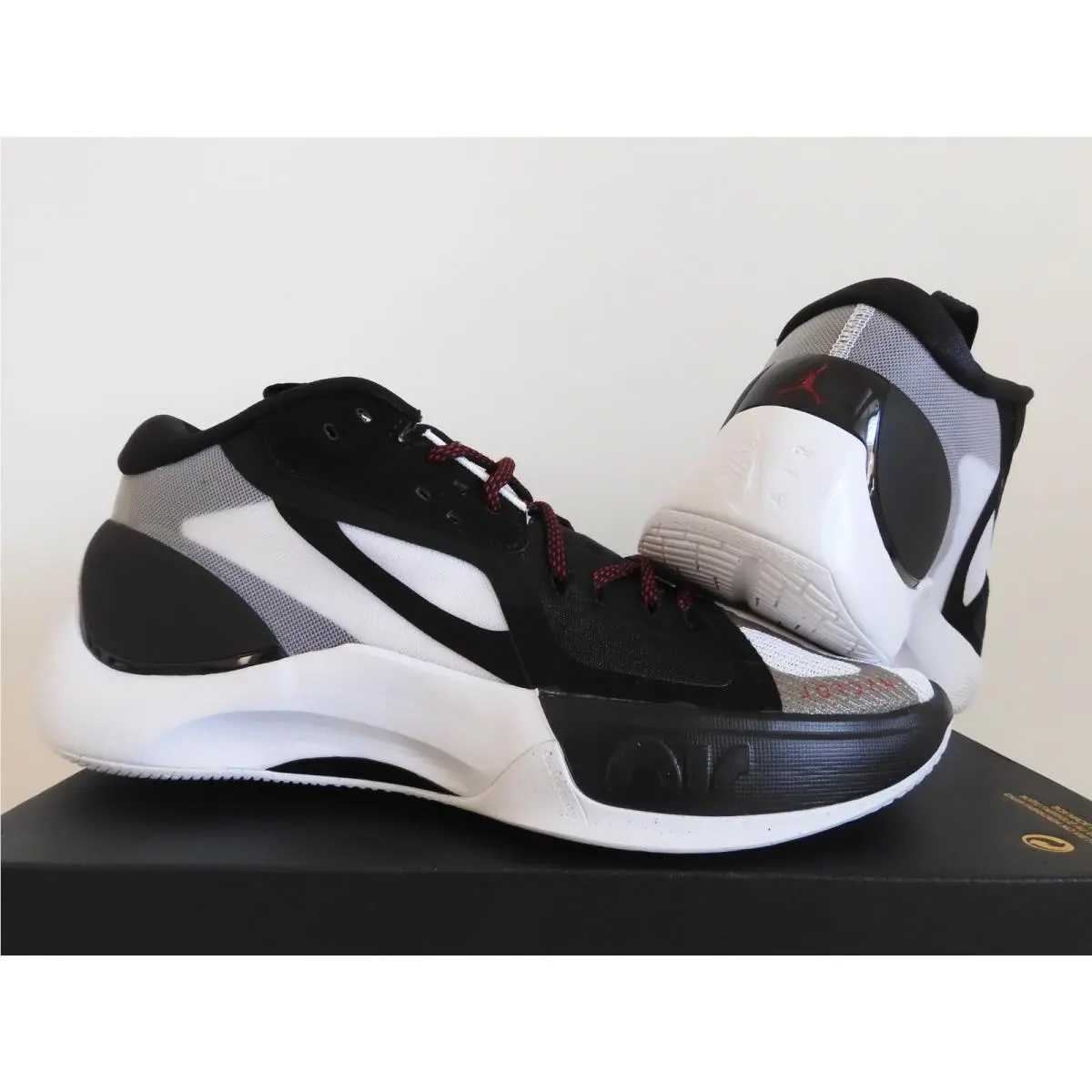 Nike shoes - Jordan Zoom Separate - Zoom Separate - Black (UPC: 195242851005) 0